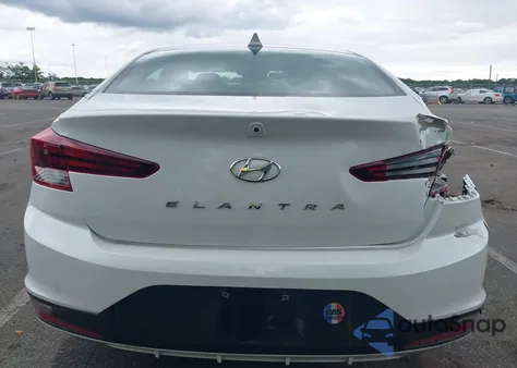 2019 Hyundai Elantra Sel z USA, uszkodzony, nr VIN 5NPD84LF7KH410995